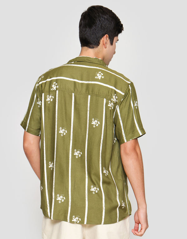 Casual Short Sleeve Rayon Shirt for Men - Allover Print - Image 3