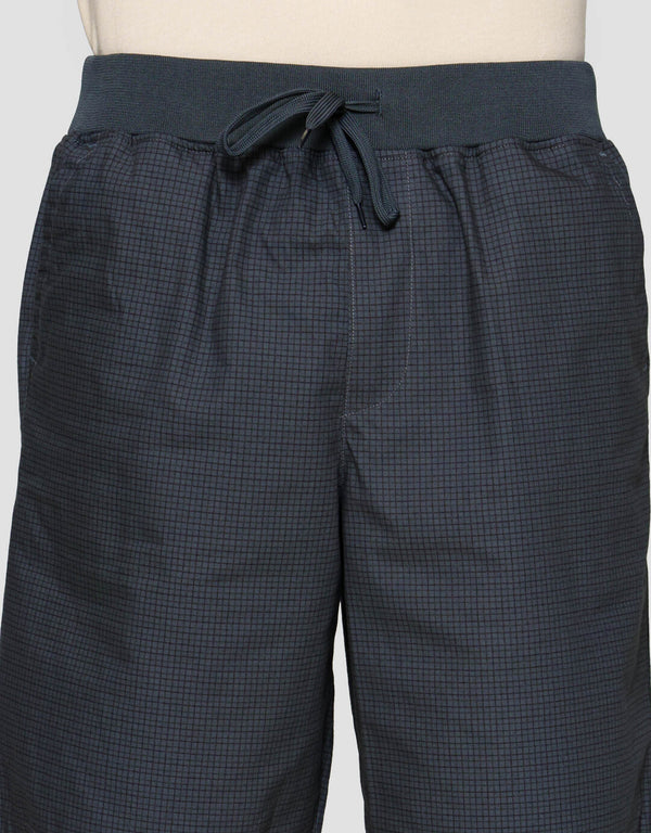Men's Cotton Casual Shorts with Elastic Waist and Check Print - Image 5