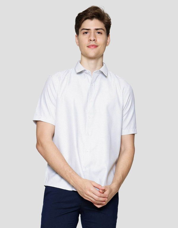 Slim Fit Casual Cotton-Polyester Shirt for Men